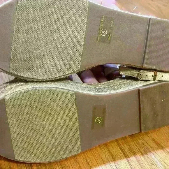 CCOCCI Studded Espadrille Platform Sandals NWOB Size 8 Tan Strappy Party Travel - Picture 5 of 6